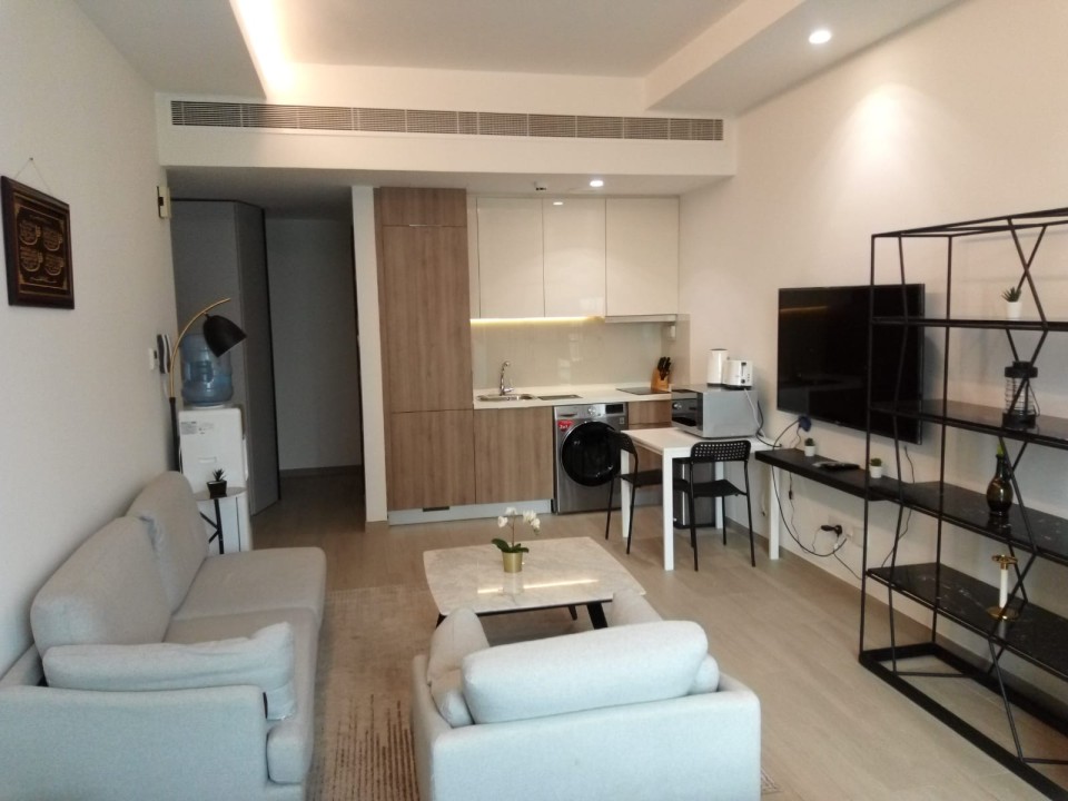 property 105 image 9