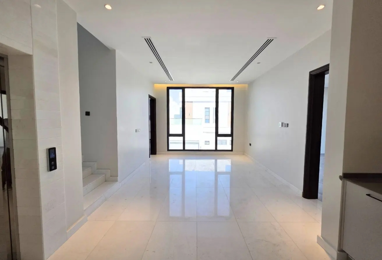 property 1066 image 17
