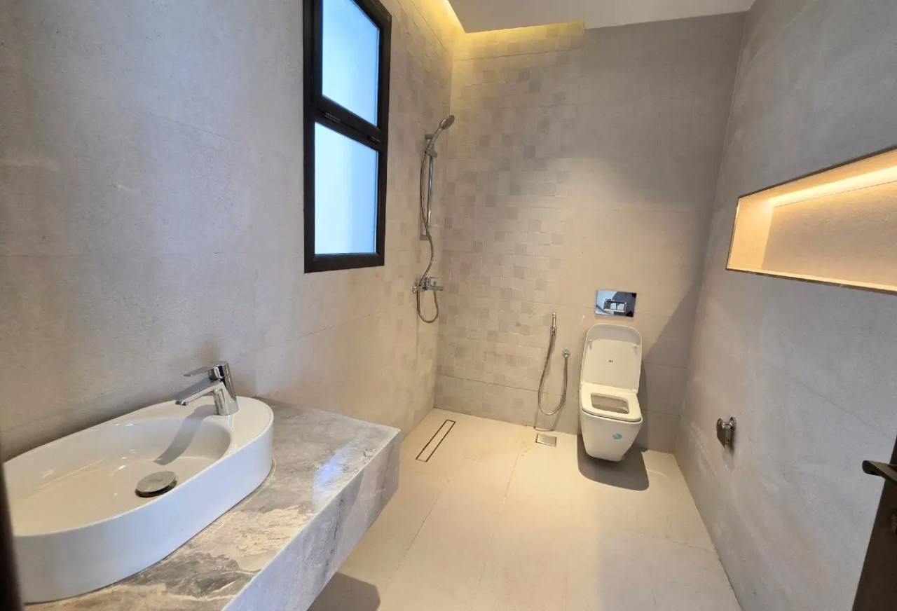 property 1066 image 27