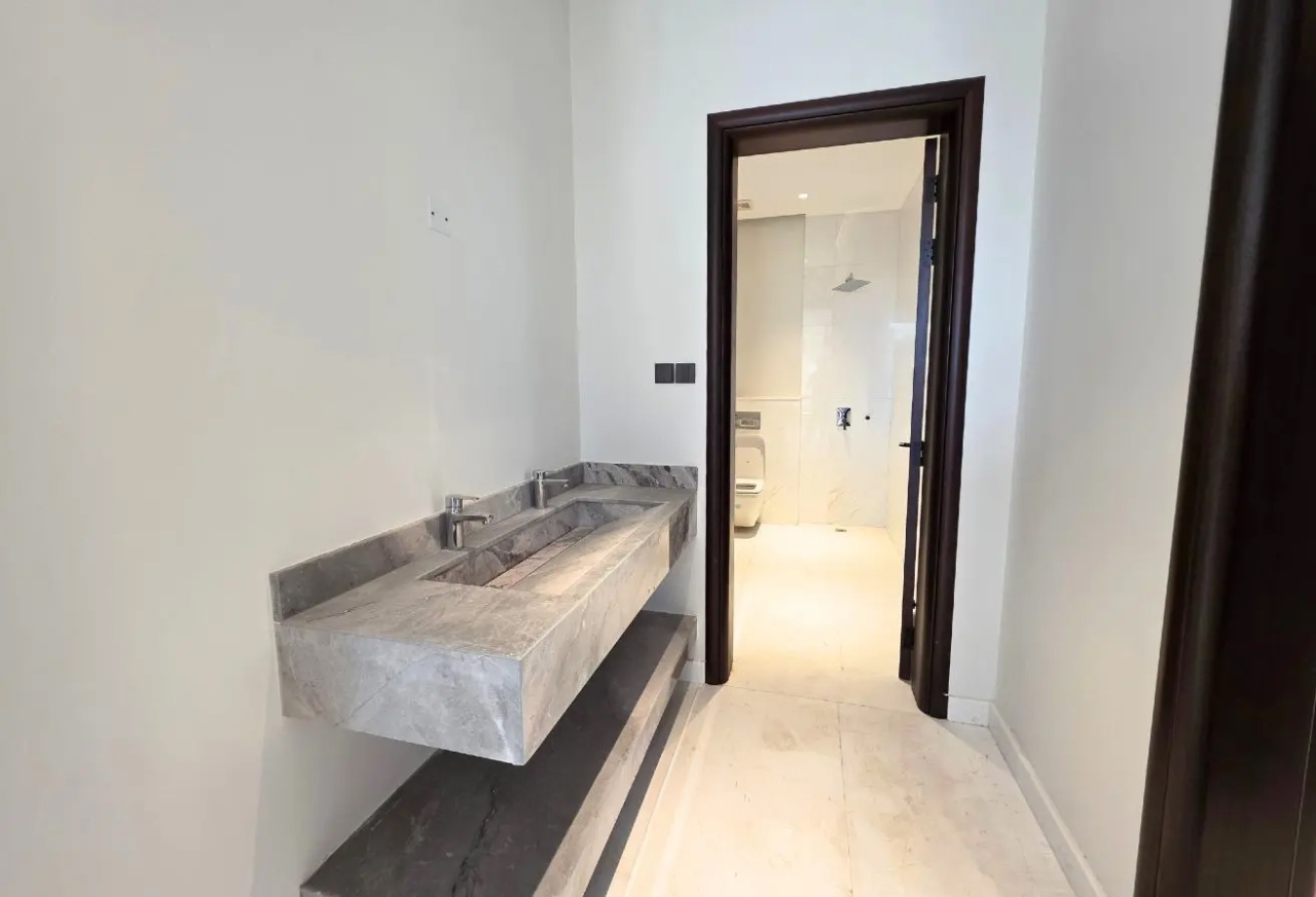 property 1066 image 10