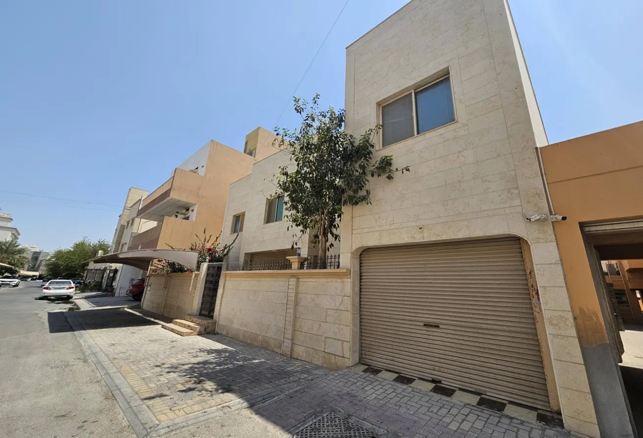 property 1075 image 2