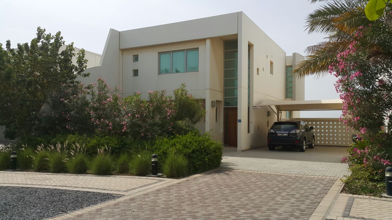 property 1093 image 0