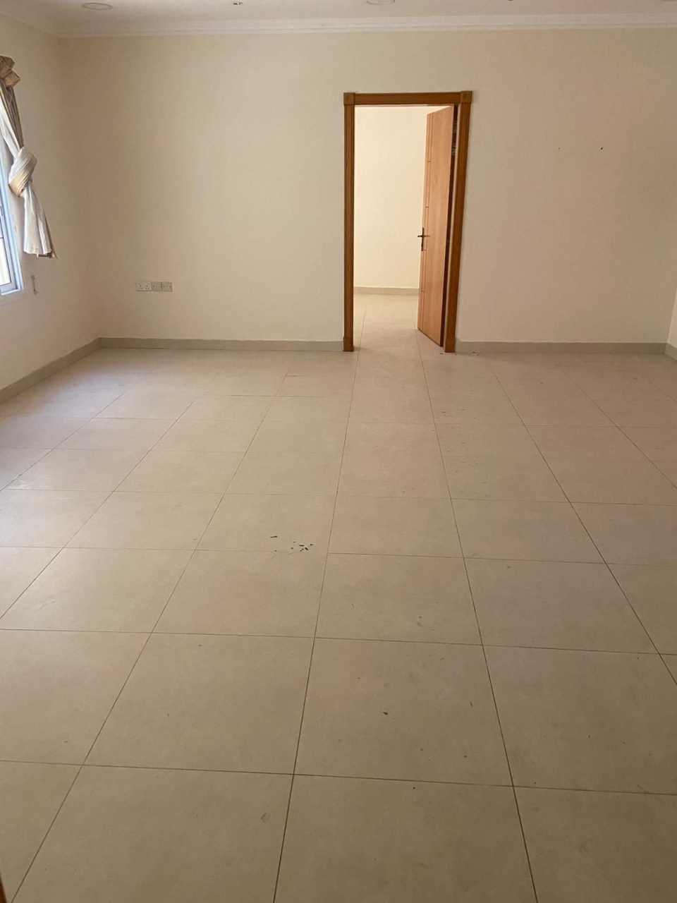 property 1163 image 0