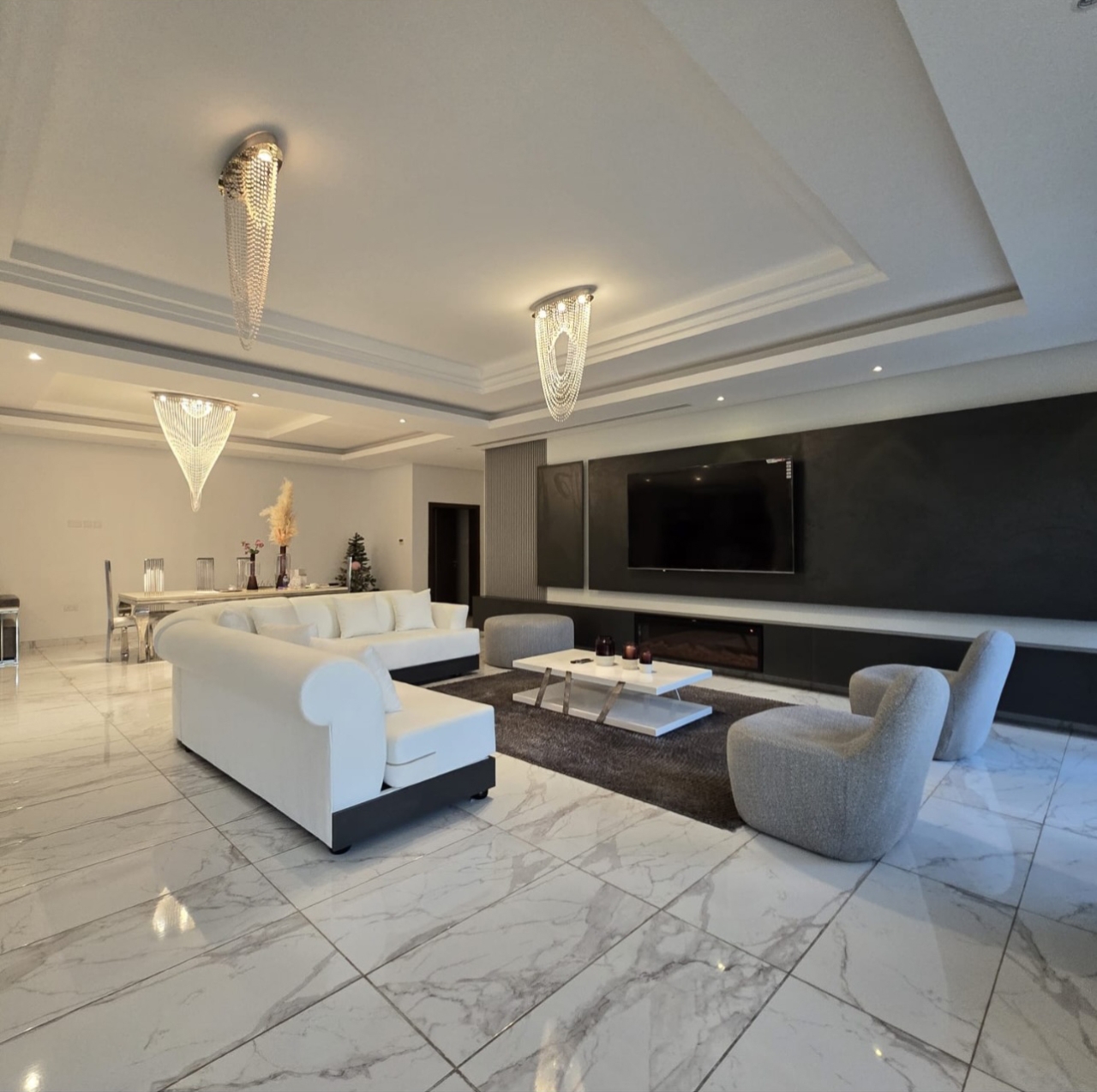 property 1228 image 9
