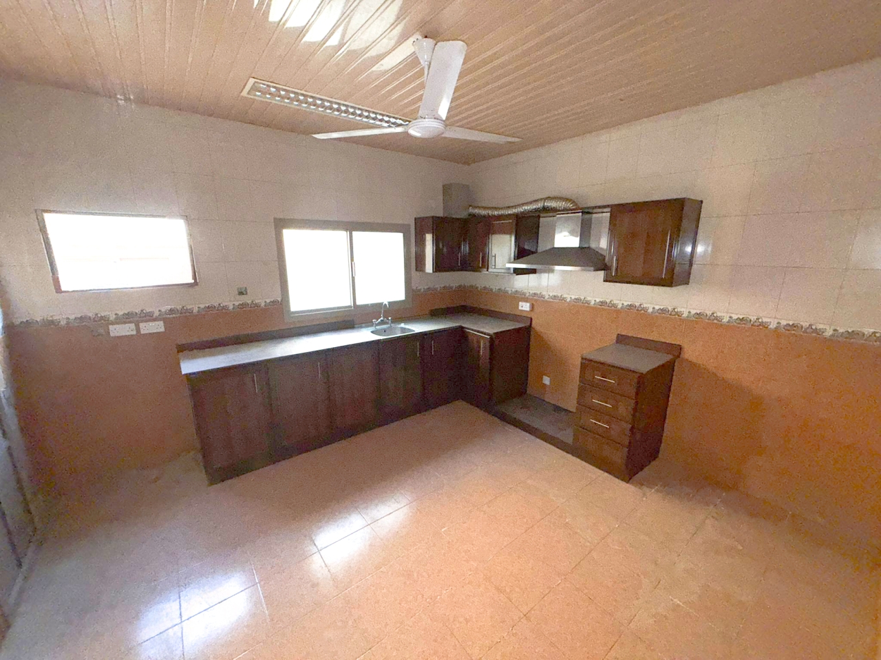 property 1230 image 4
