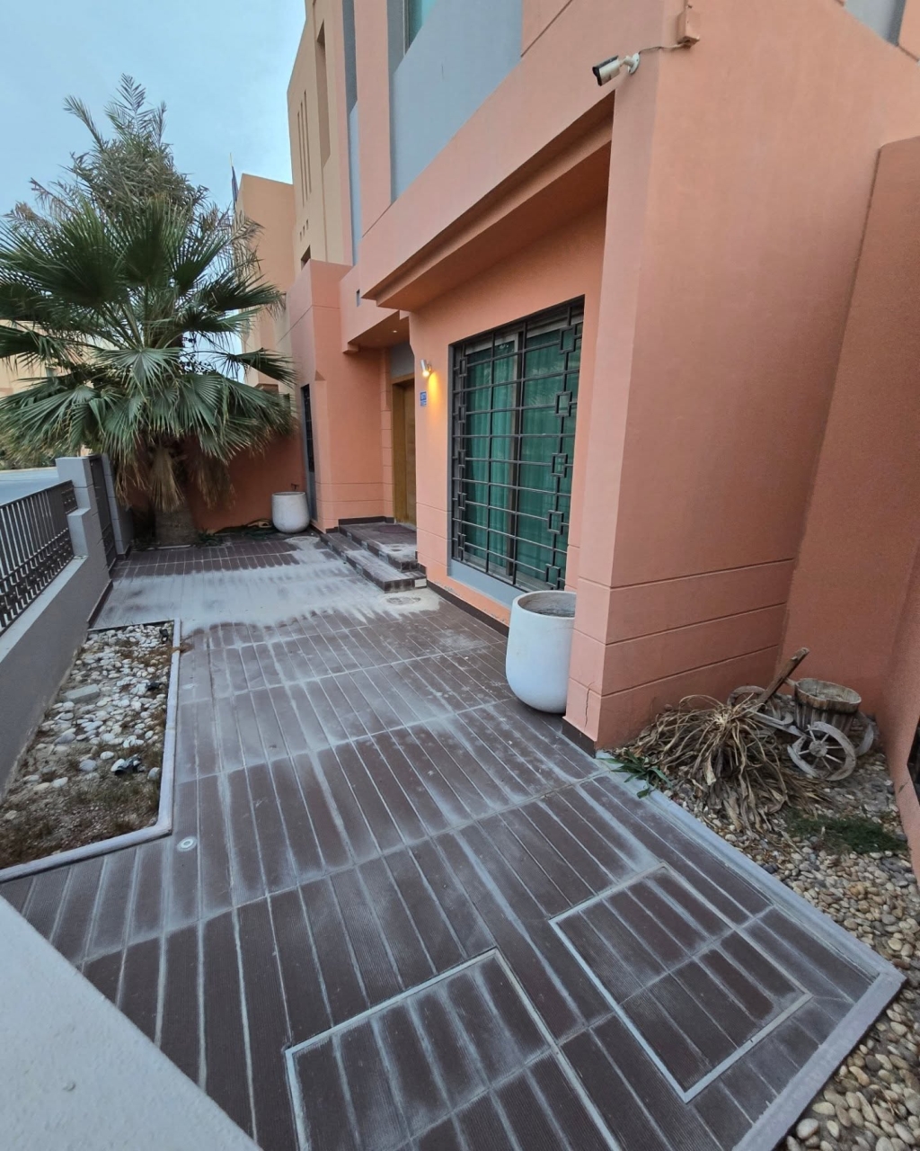 property 1253 image 11