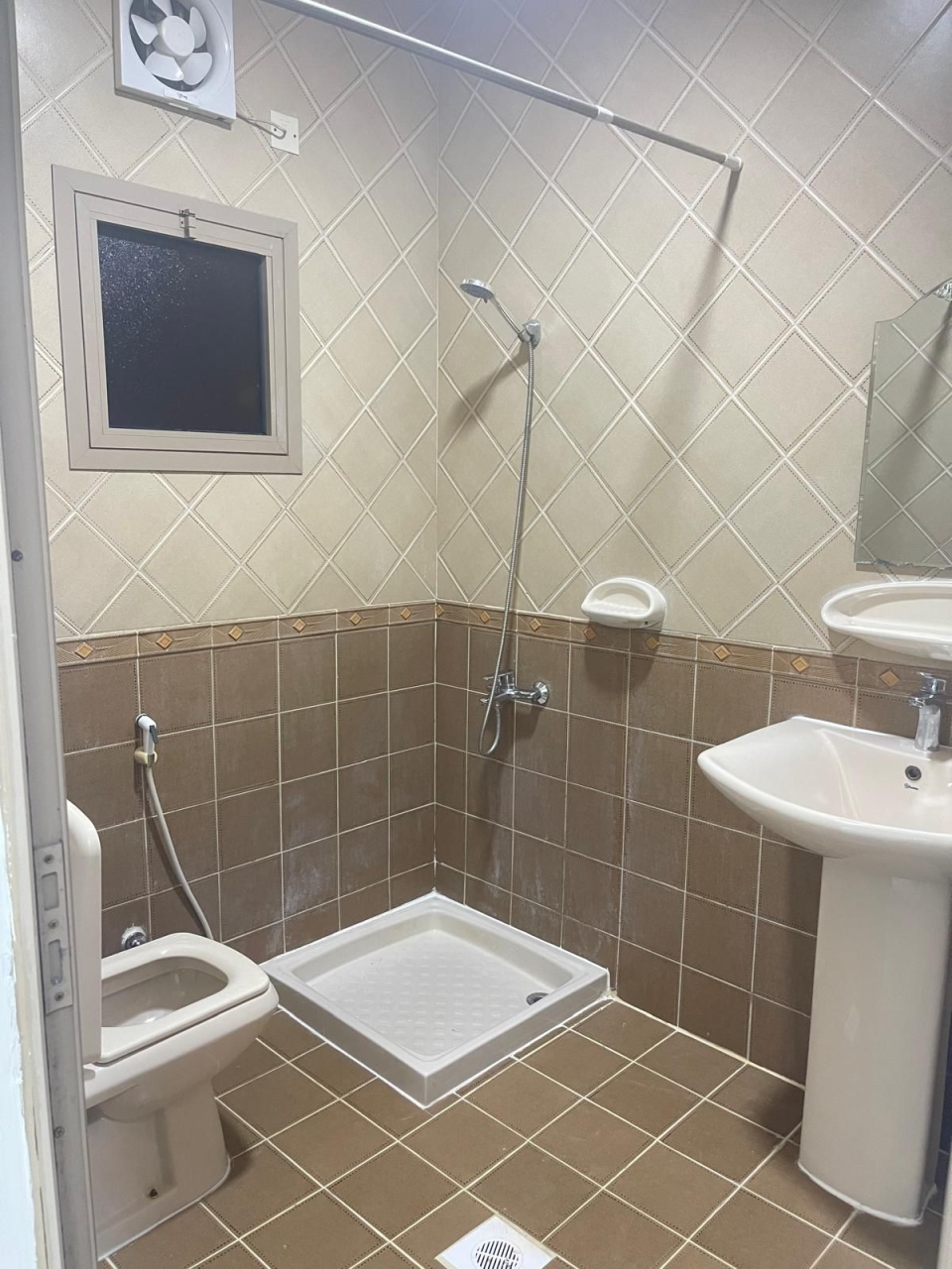 property 1265 image 4