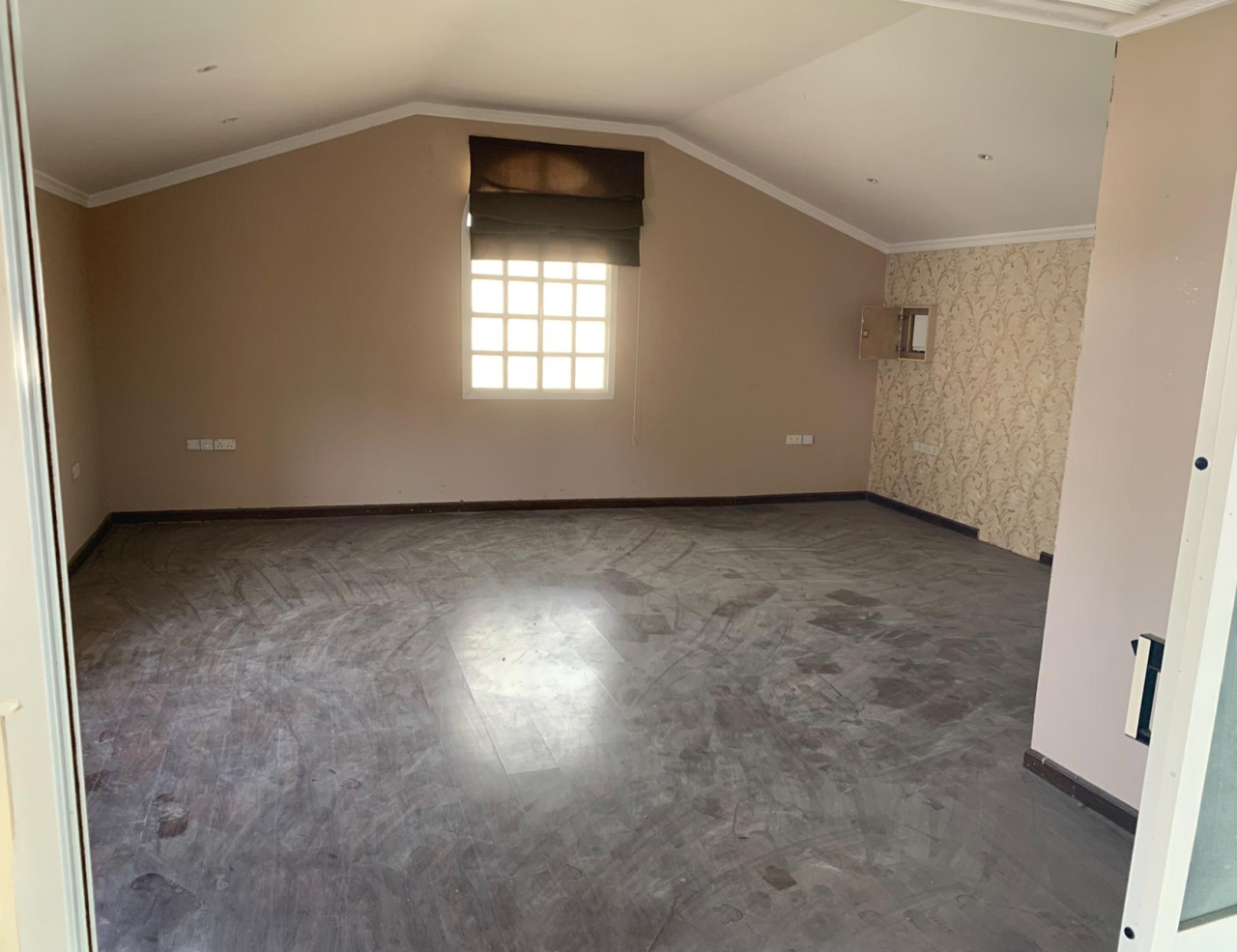 property 1271 image 13