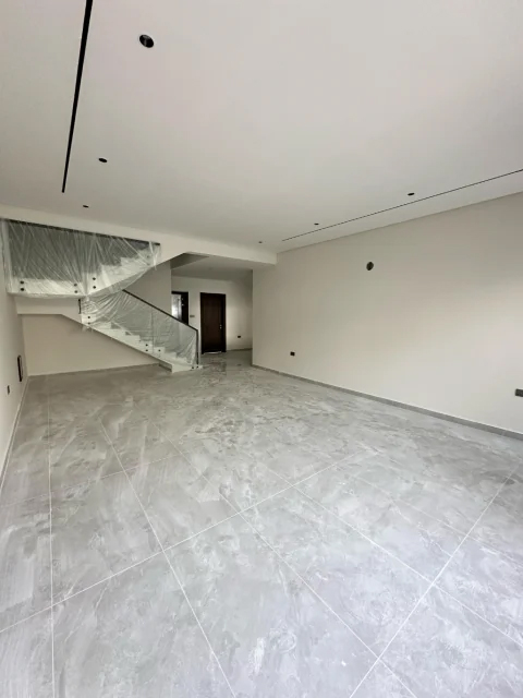 property 1317 image 2