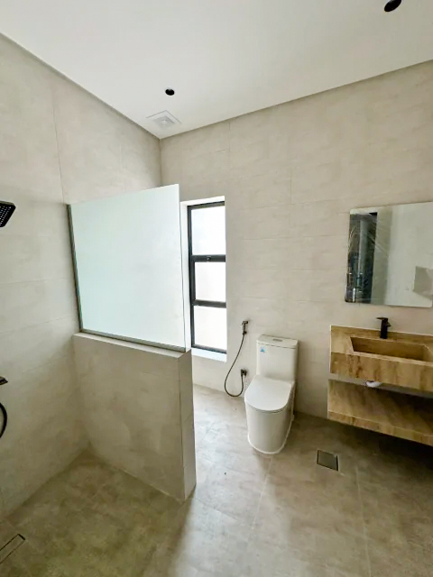 property 1317 image 4