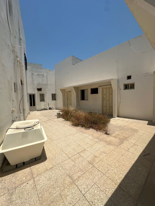 property 132 image 6