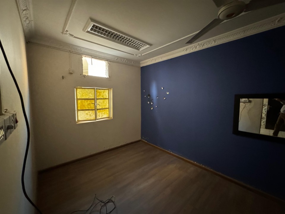 property 143 image 4