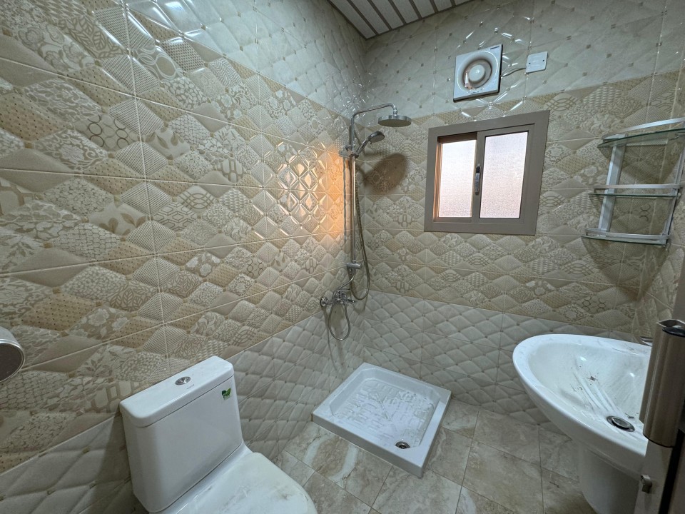 property 143 image 10