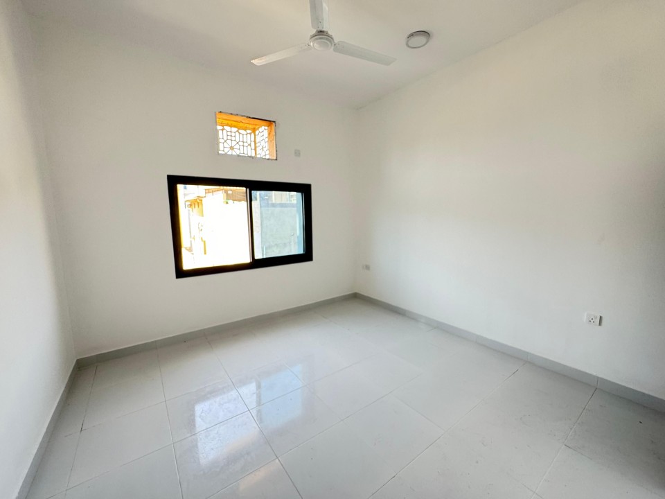 property 190 image 6