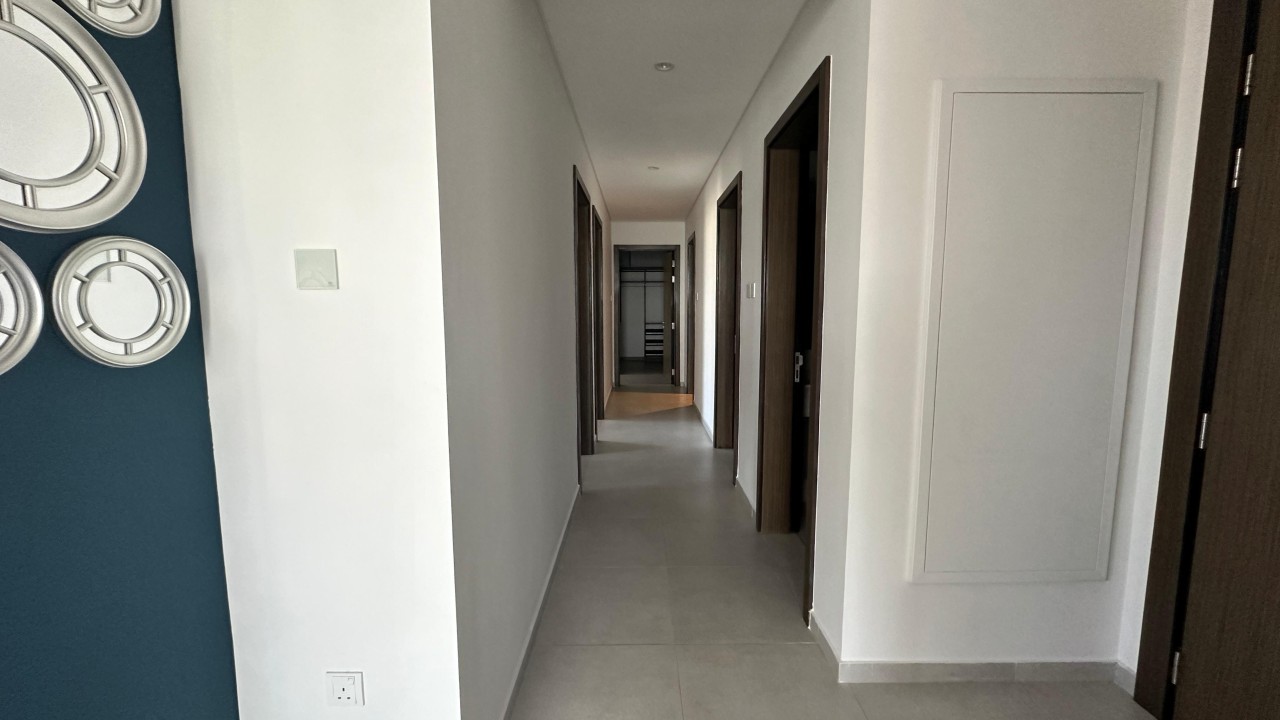 property 216 image 19