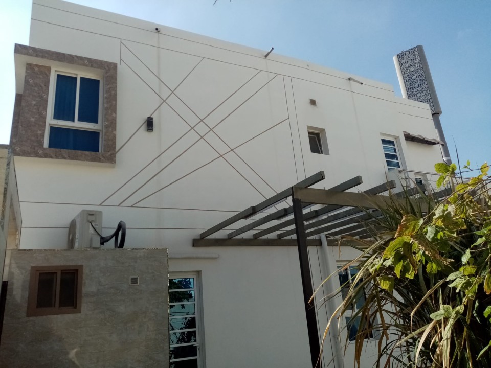 property 223 image 0