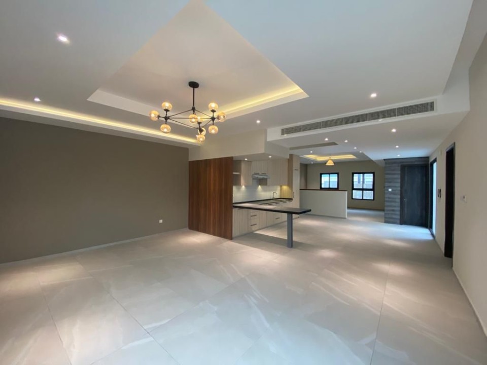 property 231 image 0