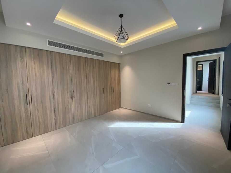 property 231 image 4
