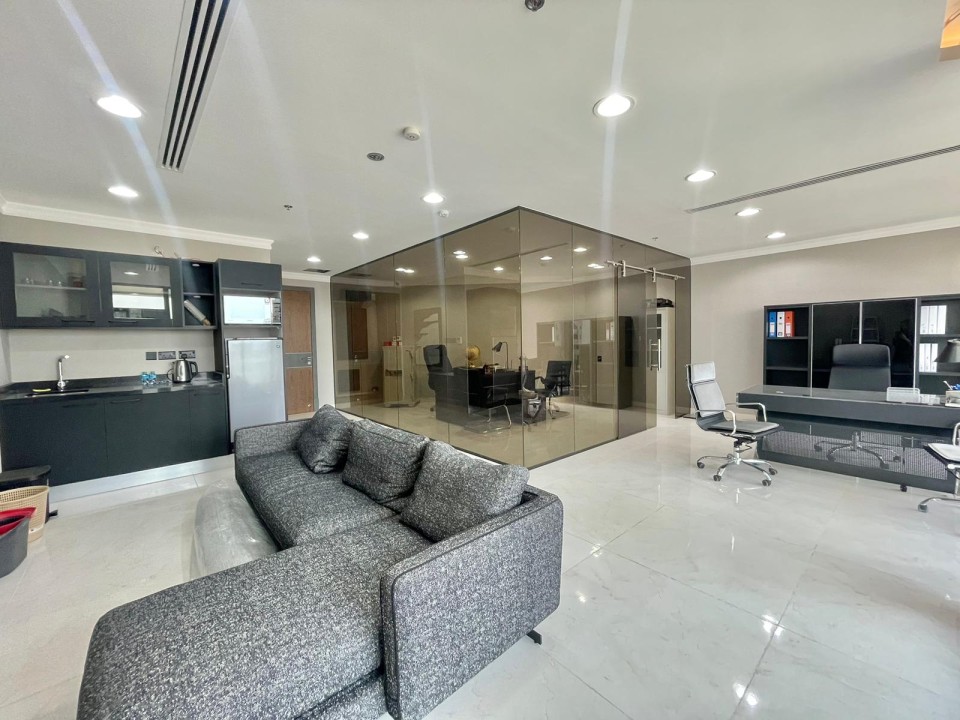 property 232 image 4