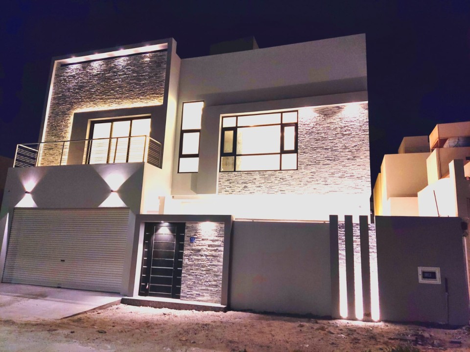 property 253 image 1