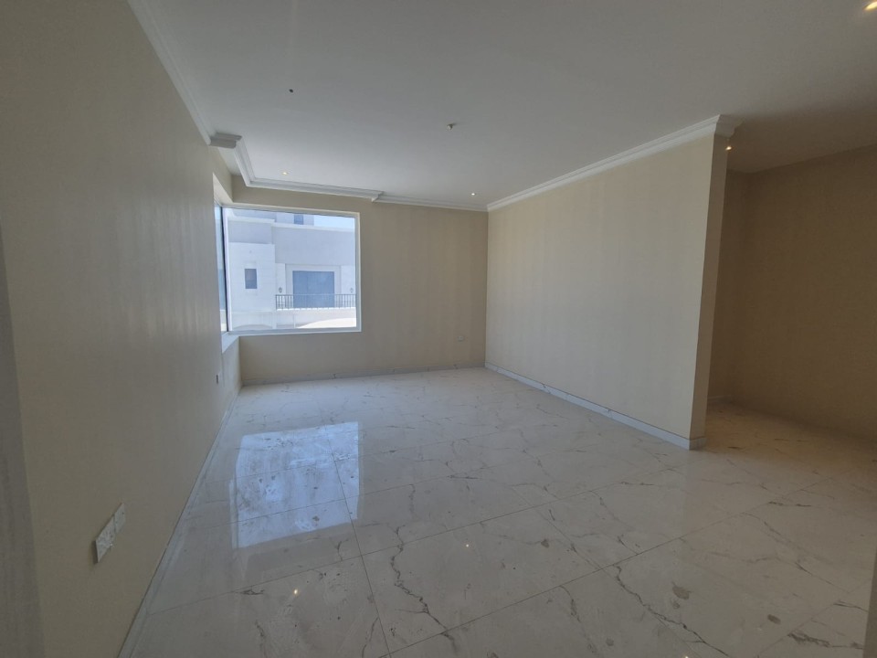 property 270 image 3