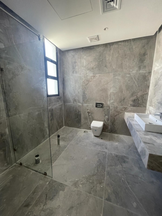 property 289 image 3