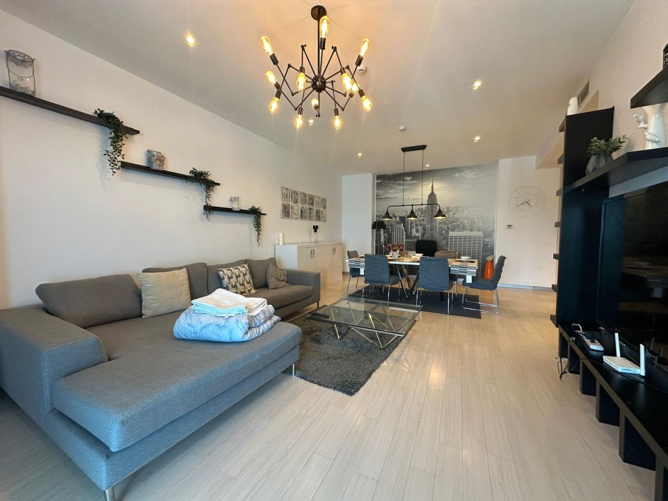 property 302 image 3