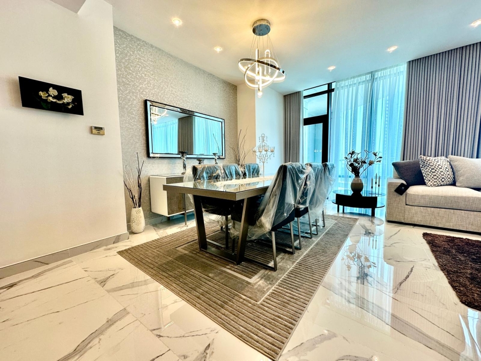 property 304 image 7