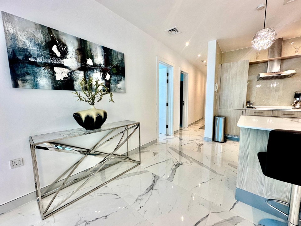 property 304 image 4