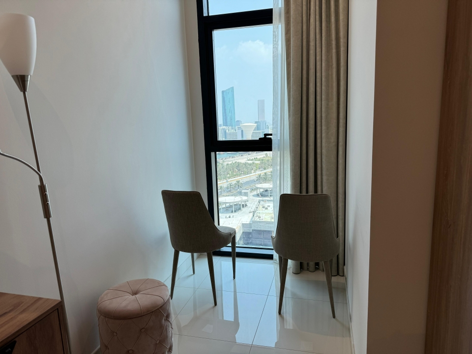 property 307 image 4