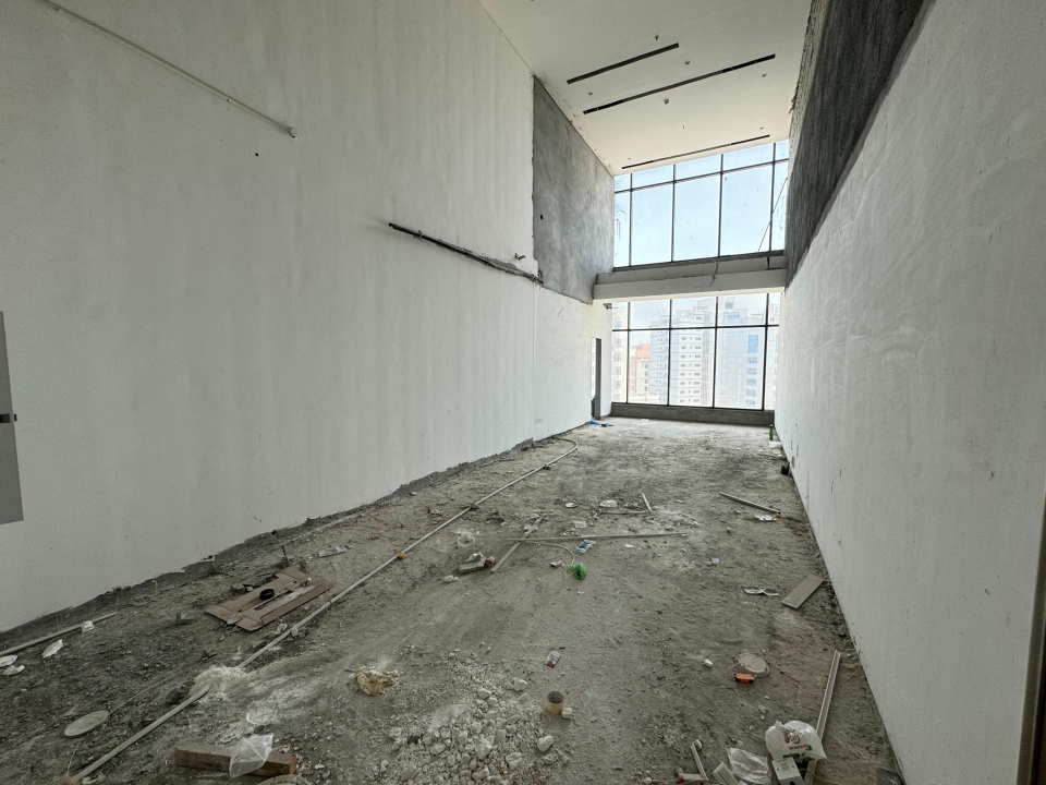 property 310 image 1