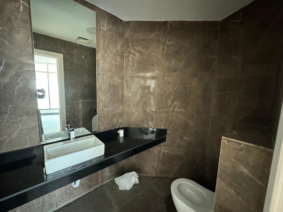 property 310 image 5