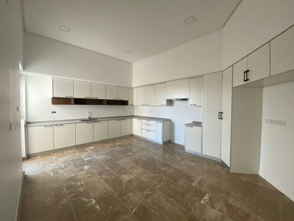 property 333 image 1