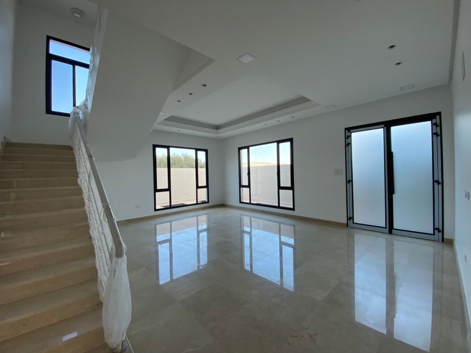 property 333 image 0
