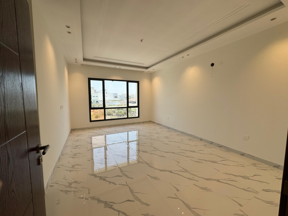 property 335 image 3