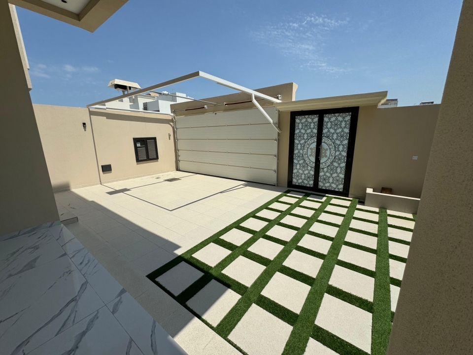 property 335 image 9