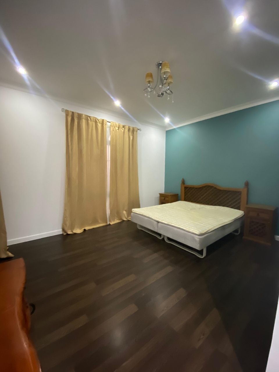 property 353 image 0