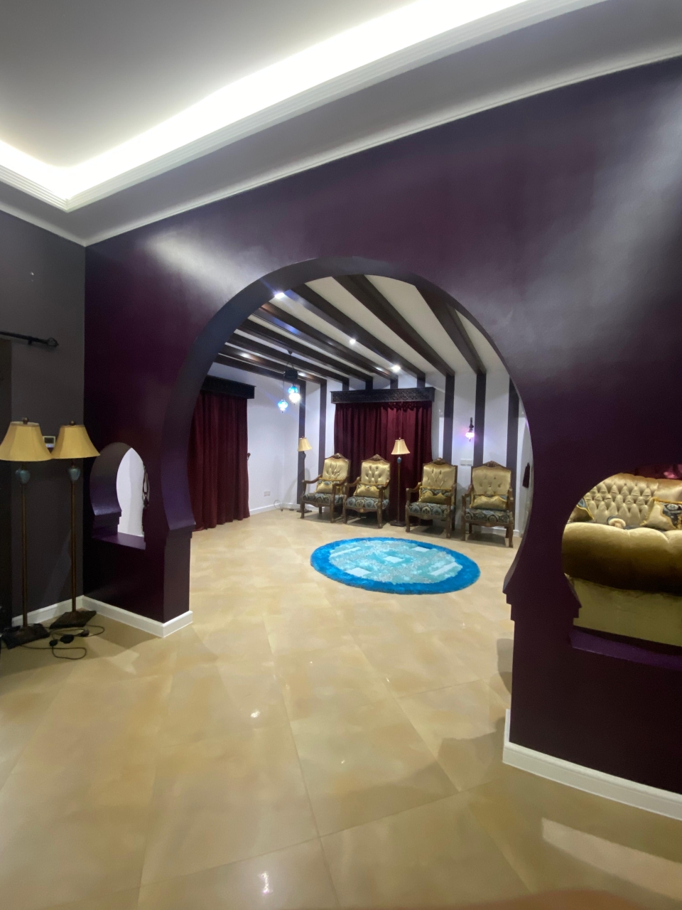 property 353 image 17
