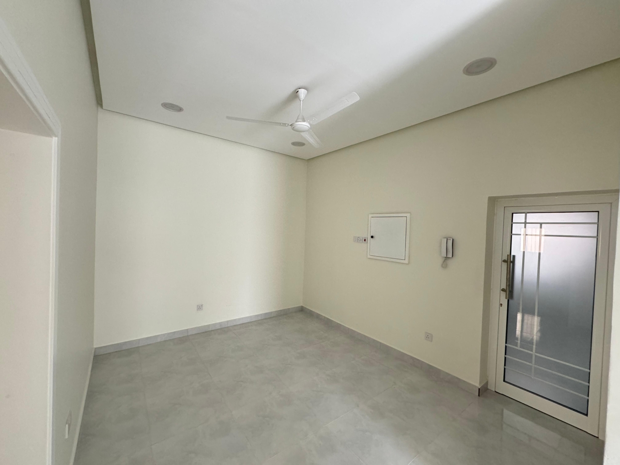property 366 image 4