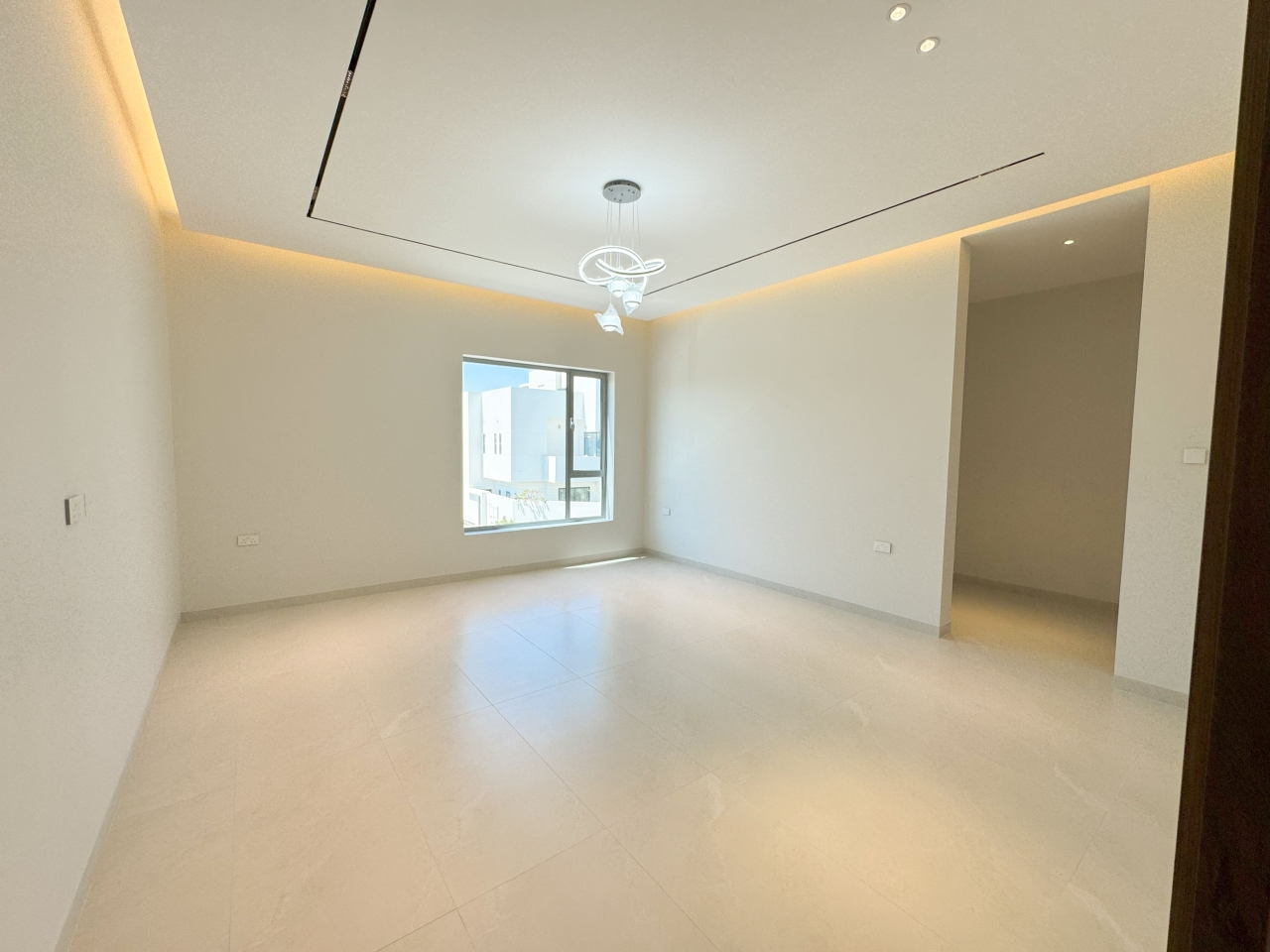 property 395 image 12