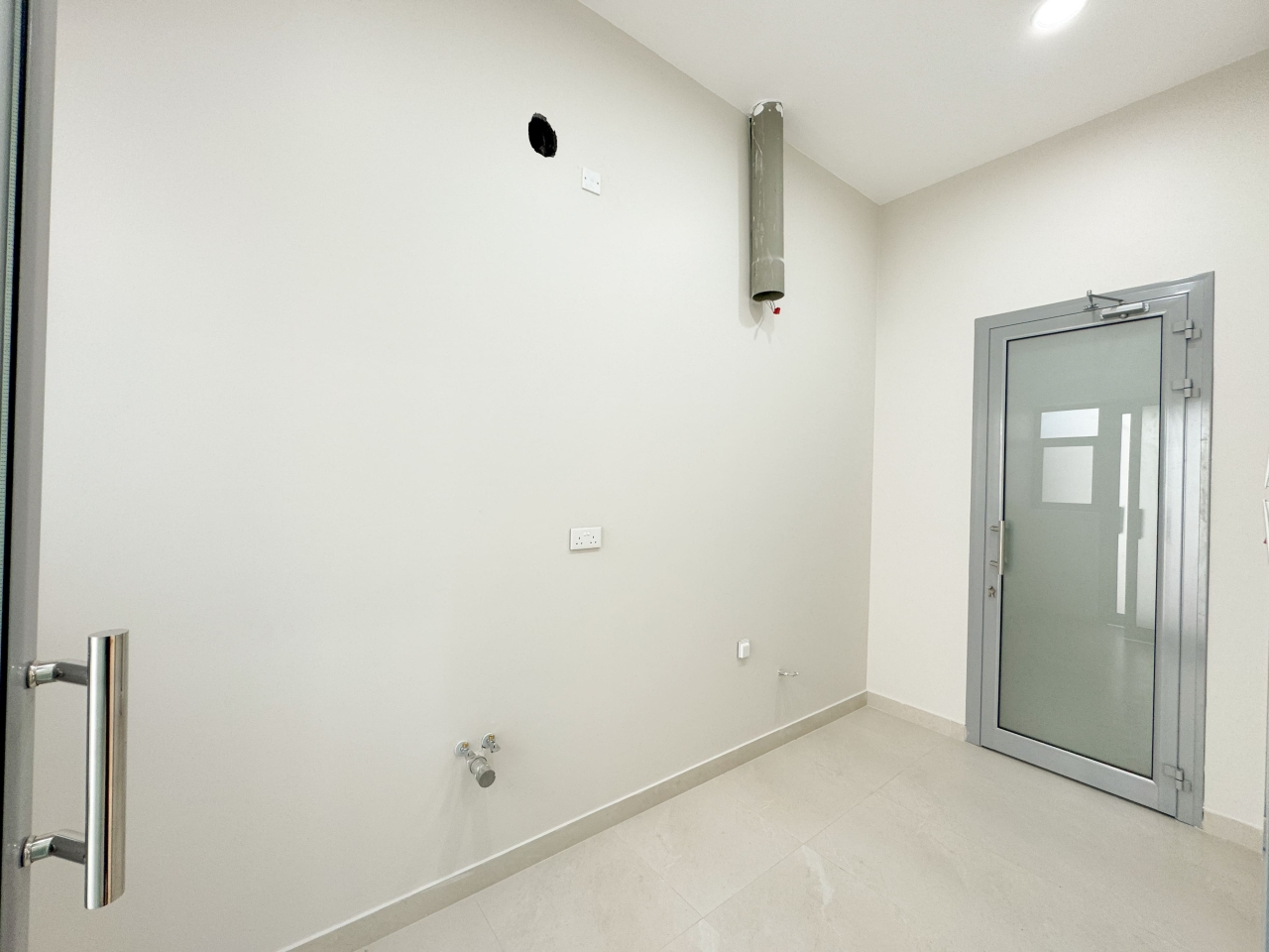 property 395 image 7