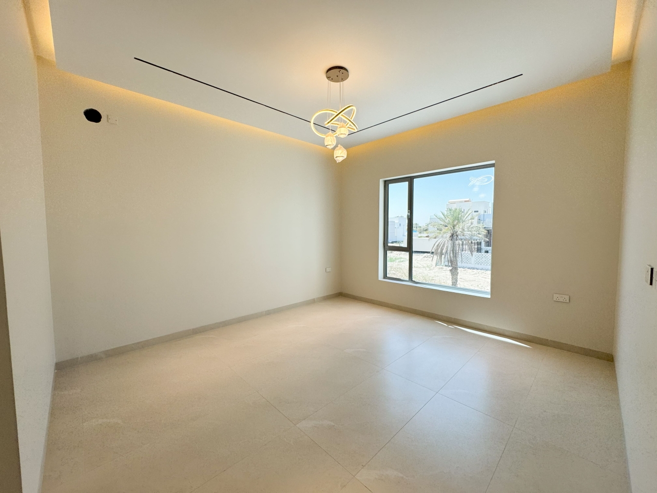 property 395 image 14
