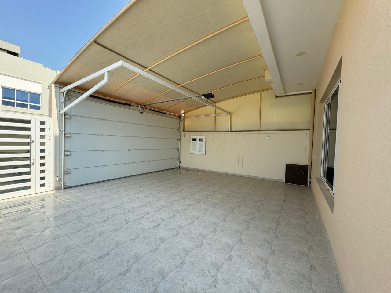 property 404 image 0