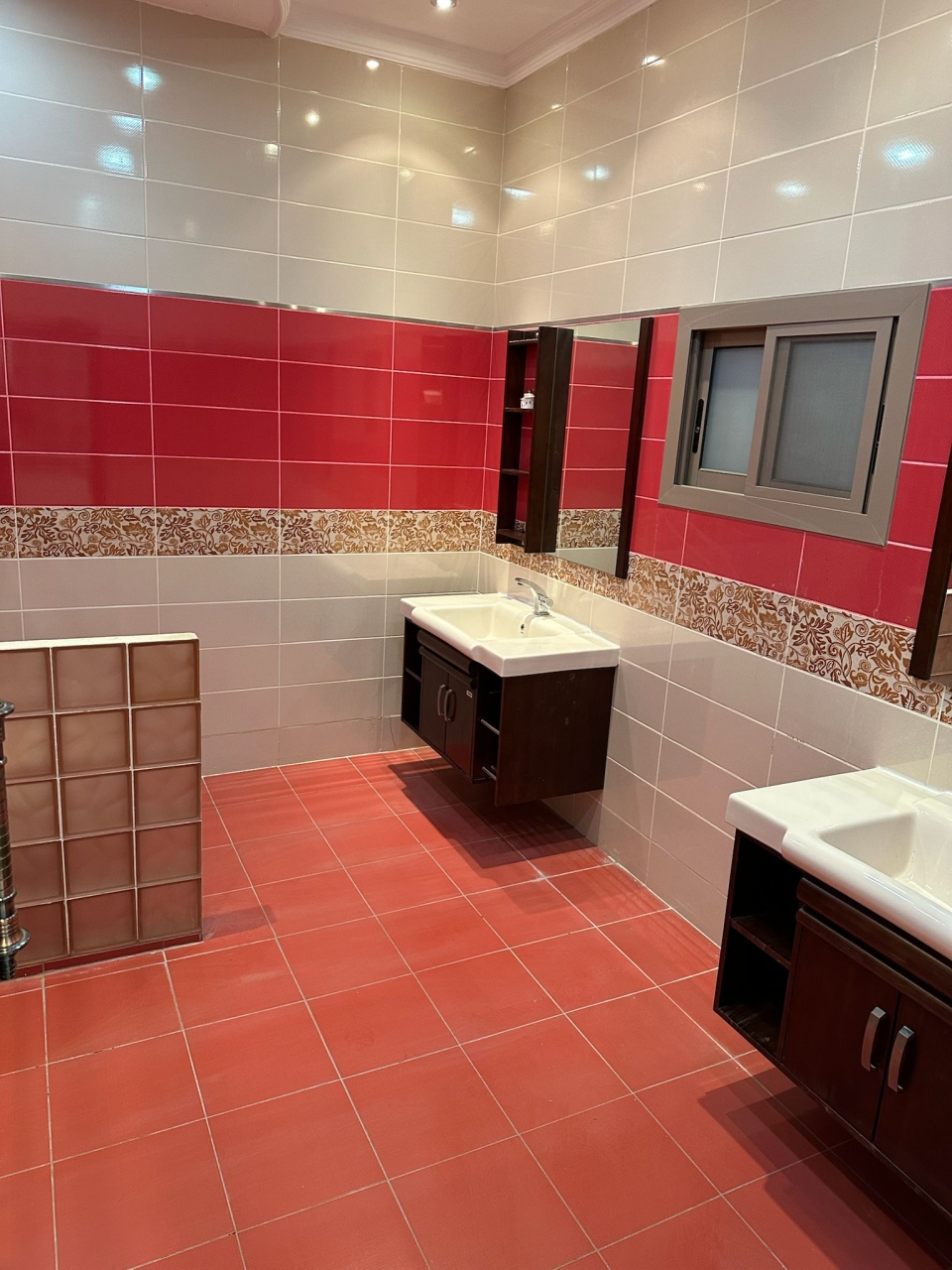 property 449 image 6