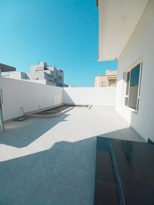 property 450 image 9