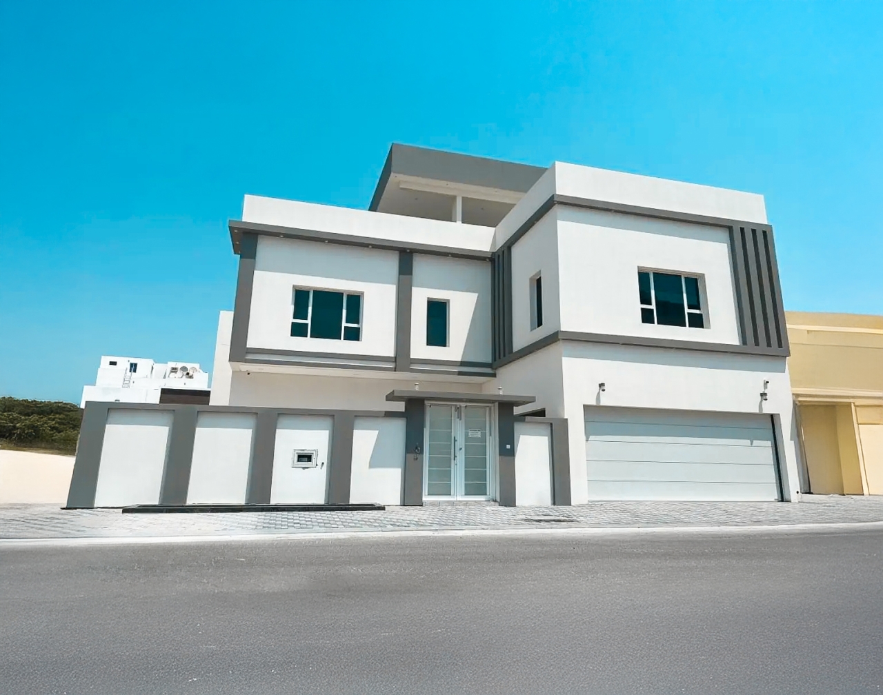 property 450 image 0