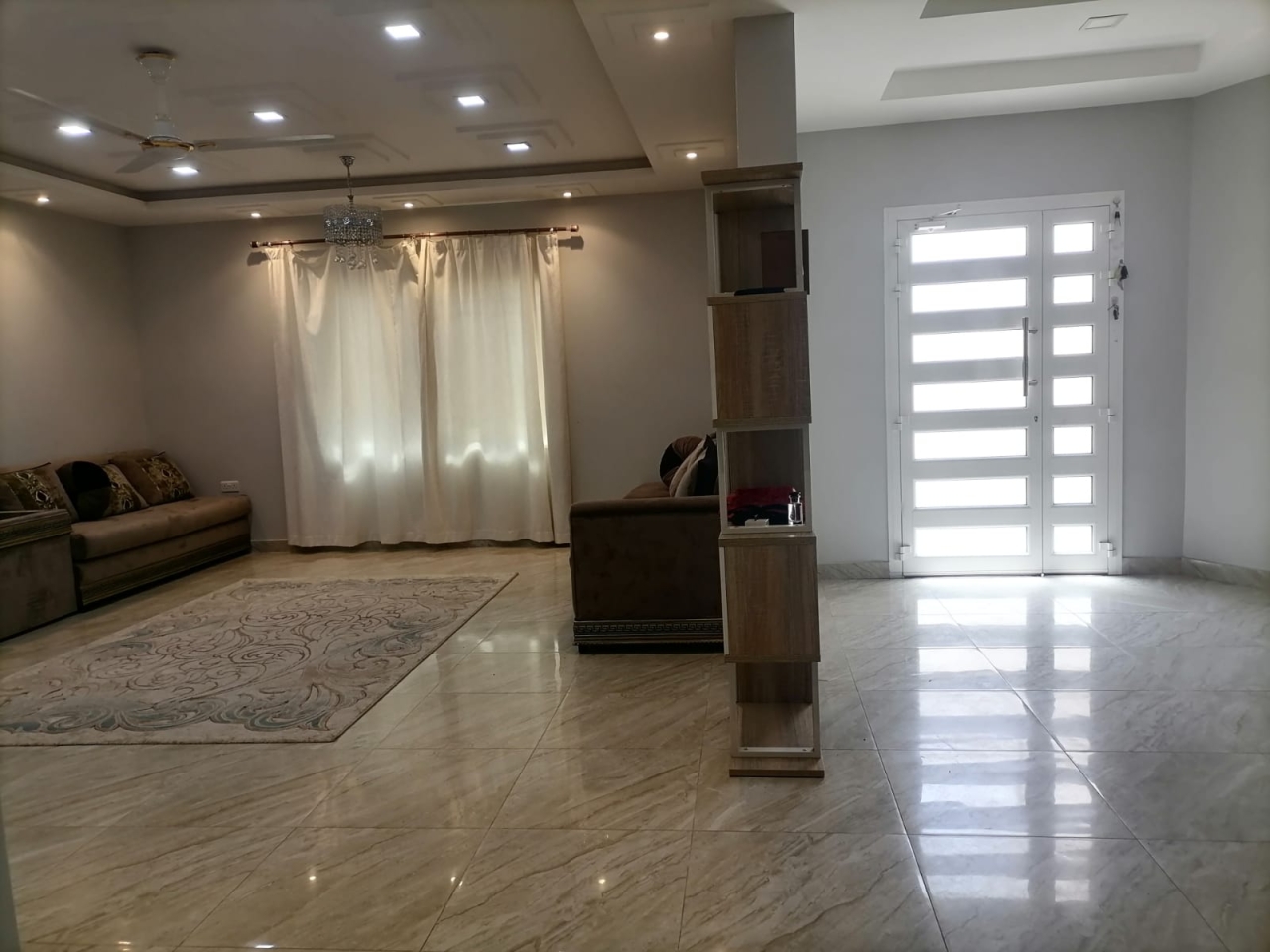 property 460 image 1