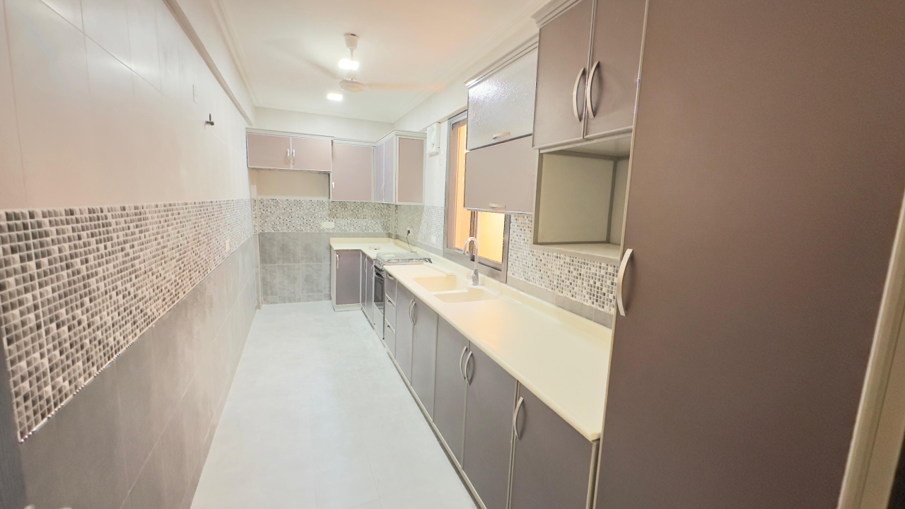 property 471 image 1