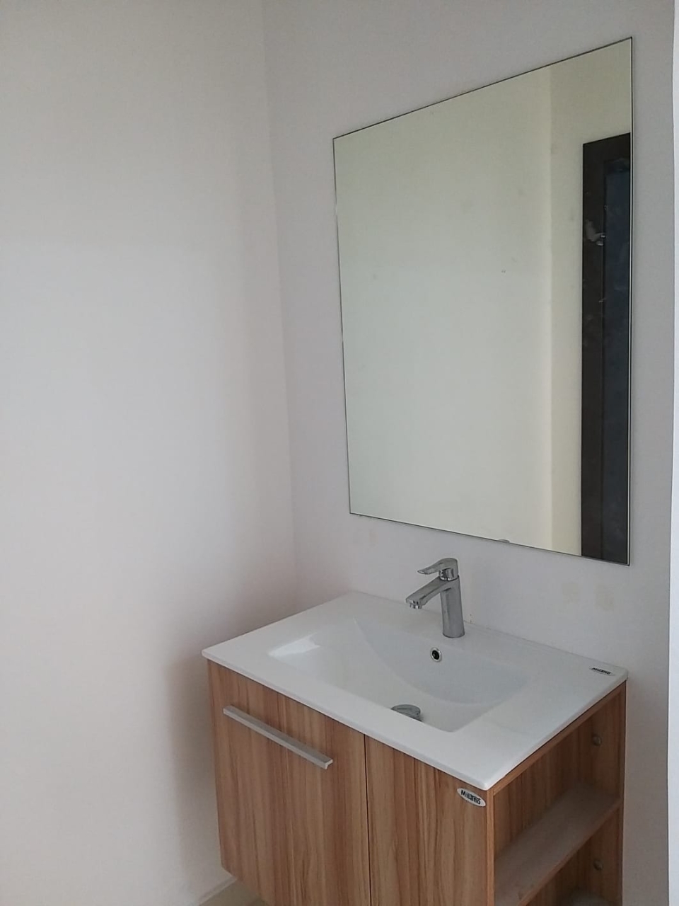 property 476 image 6