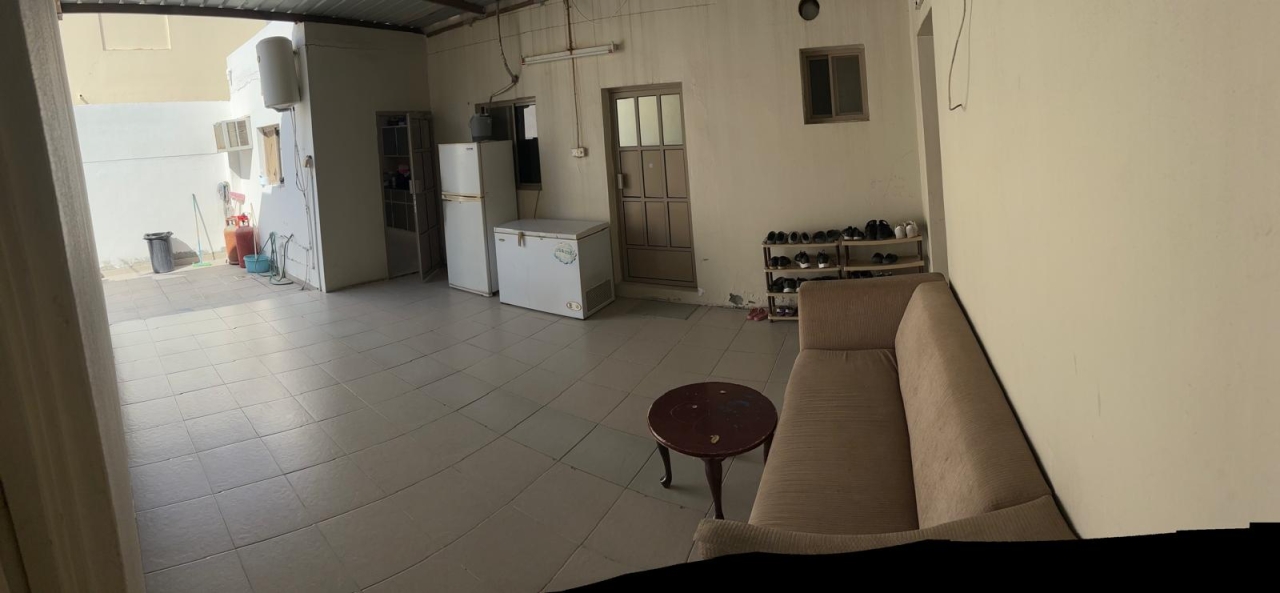 property 483 image 4